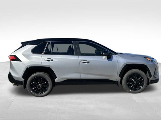 Used 2023 Toyota RAV4 XSE AWD/4WD image 6
