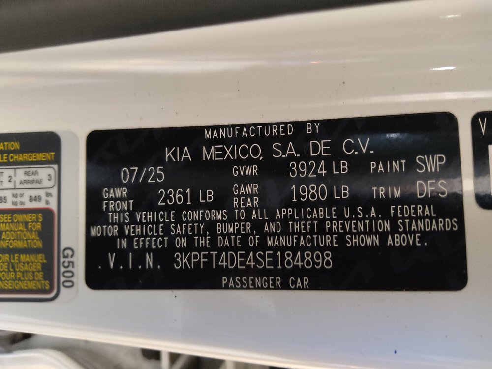 Used 2025 Kia K4 FWD image 33