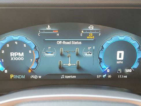 New 2025 Ford Bronco Badlands image 10