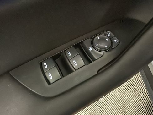 Used 2023 Chevrolet Blazer RS AWD/4WD image 12