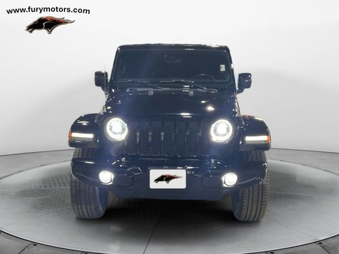 Used 2023 Jeep Wrangler Unlimited Sahara image 8