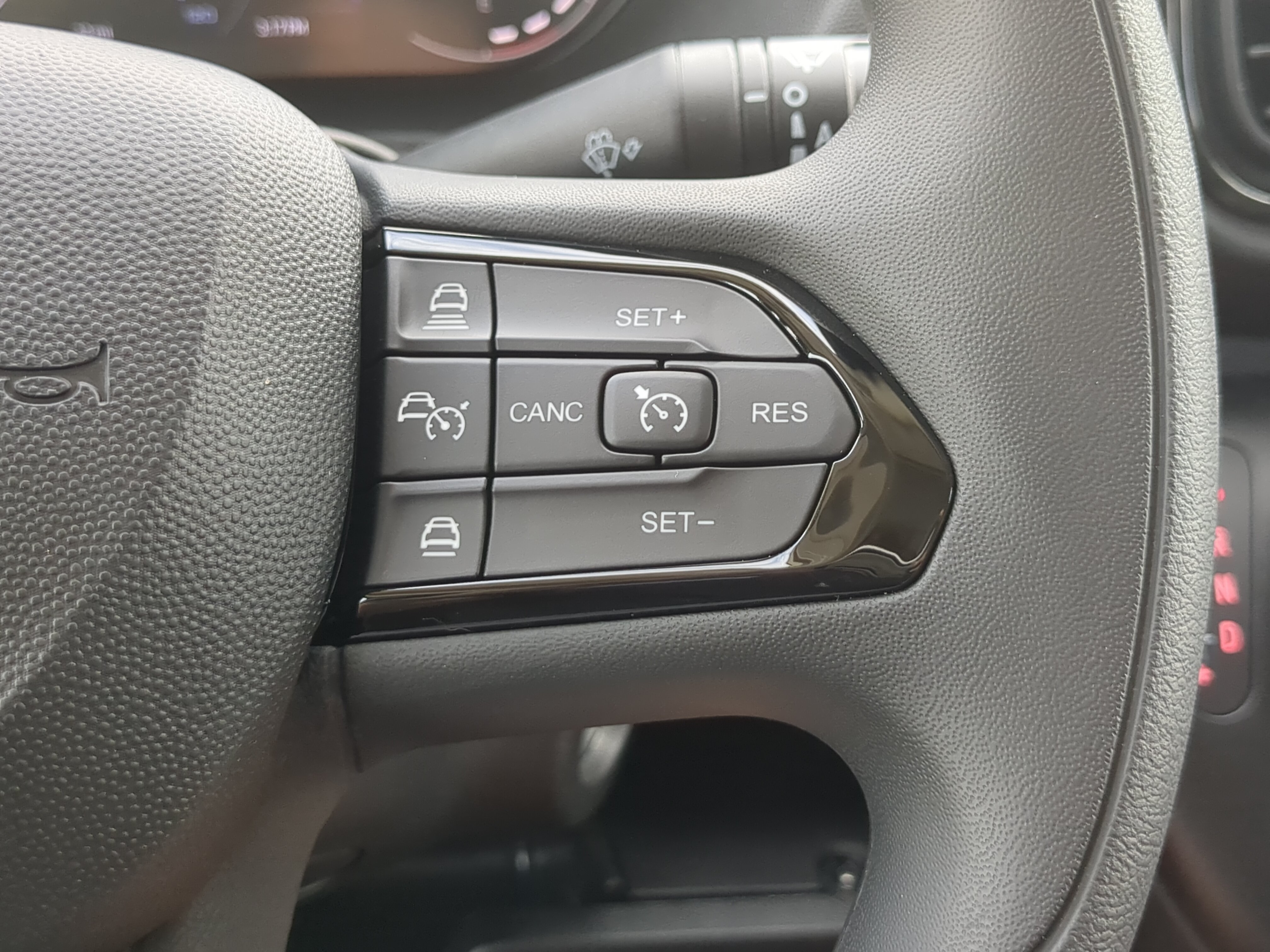 New 2026 RAM ProMaster 2500 w/ Premium Convenience Group FWD image 22