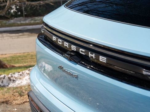 New 2026 Porsche Macan 4 Electric AWD/4WD image 15