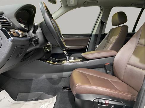 Used 2016 BMW X3 xDrive28i image 10