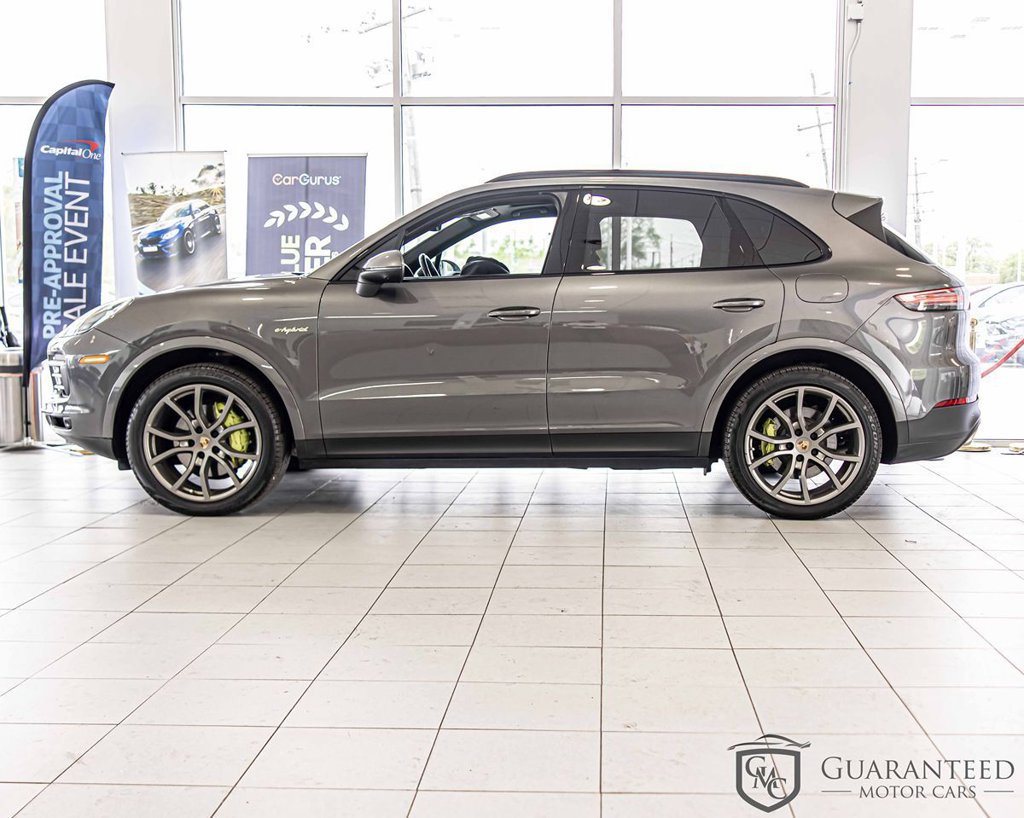 Used 2020 Porsche Cayenne E-Hybrid AWD/4WD image 8