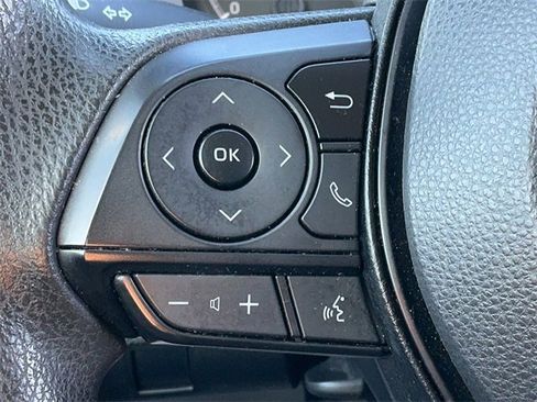 Used 2022 Toyota Corolla LE image 22