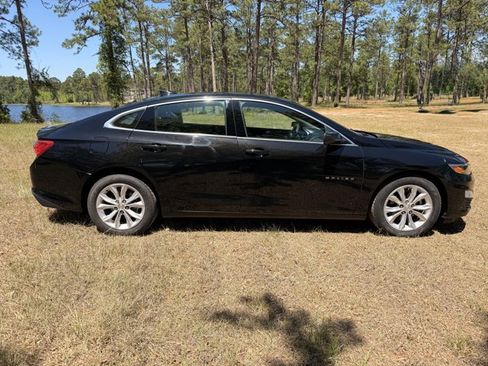 Used 2022 Chevrolet Malibu LT FWD image 6