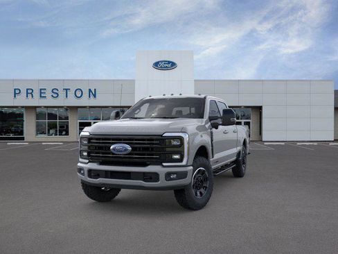 New 2026 Ford F350 Platinum w/ Tremor Off-Road Package image 2