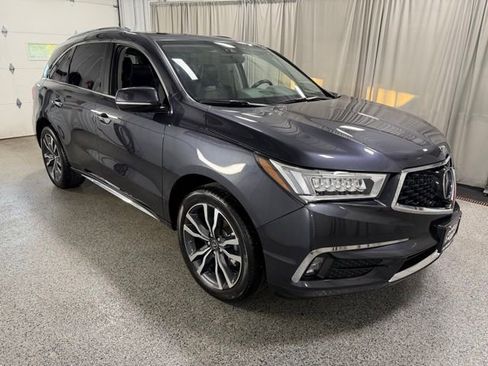 Used 2020 Acura MDX SH-AWD w/ Advance Package image 3