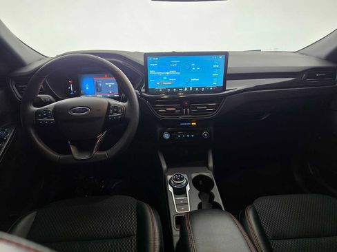Used 2025 Ford Escape ST-Line w/ Tech Pack #1 FWD image 18