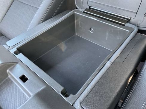 Used 2019 Chevrolet Silverado 1500 LT w/ All-Star Edition AWD/4WD image 32
