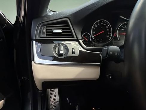 Used 2016 BMW M5 RWD image 22