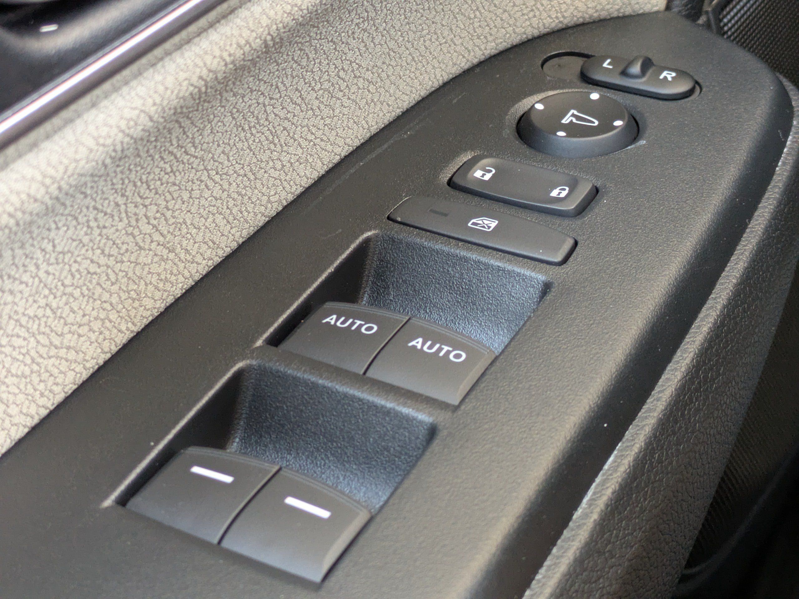 Used 2022 Honda CR-V EX image 22