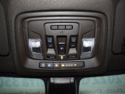 Used 2022 GMC Sierra 3500 Denali w/ Denali Ultimate Package image 52