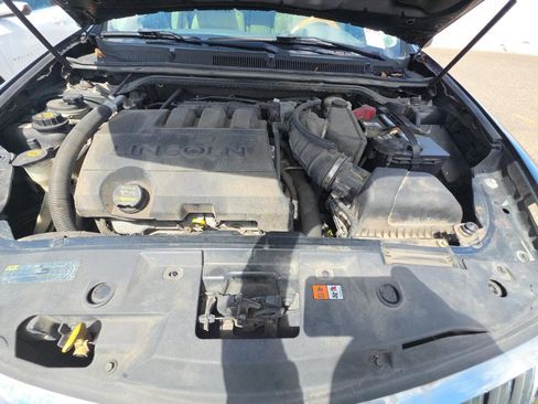 Used 2011 Lincoln MKS AWD w/ 102A Rapid Spec Order Code image 17