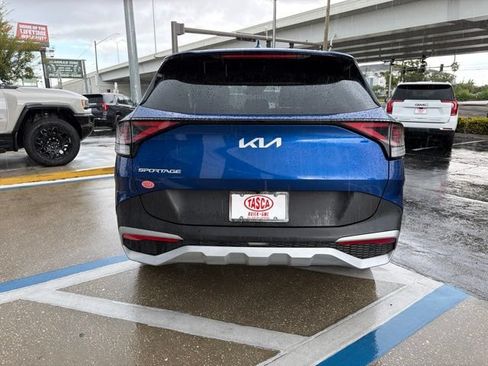 Used 2023 Kia Sportage EX FWD image 6