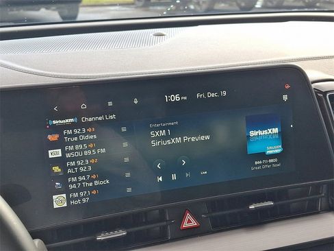 Used 2023 Kia Sportage EX image 17