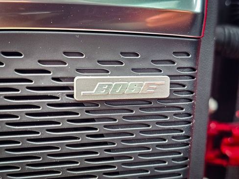 New 2026 GMC Acadia Elevation image 12