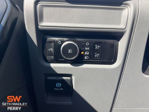 Used 2023 Ford F150 XL w/ XL Chrome Appearance Package image 19