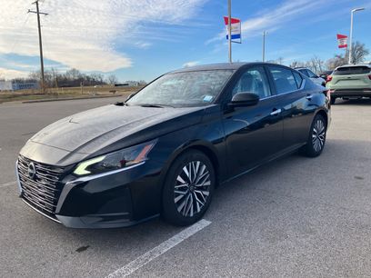 Used 2023 Nissan Altima 2.5 SV