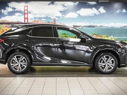 Used 2023 Lexus RX 350h image 5