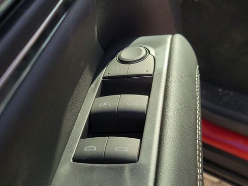 New 2027 GMC Terrain Elevation FWD image 18