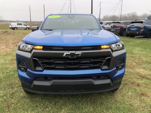 Used 2023 Chevrolet Colorado LT w/ LT Convenience Package II image 8
