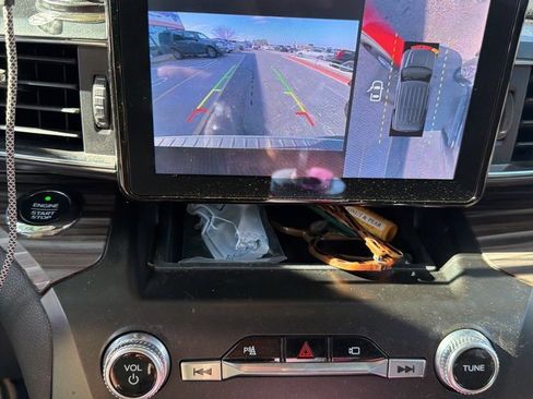 Used 2020 Ford Explorer Limited image 7