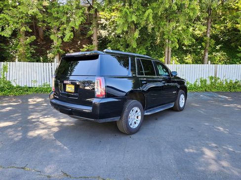 Used 2018 GMC Yukon SLT image 27