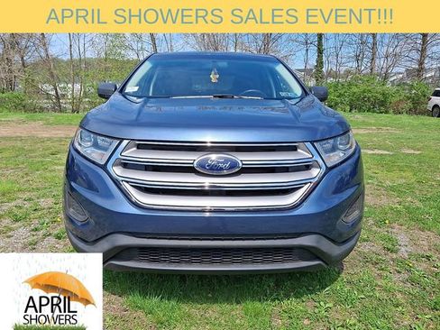 Certified 2018 Ford Edge SE image 2