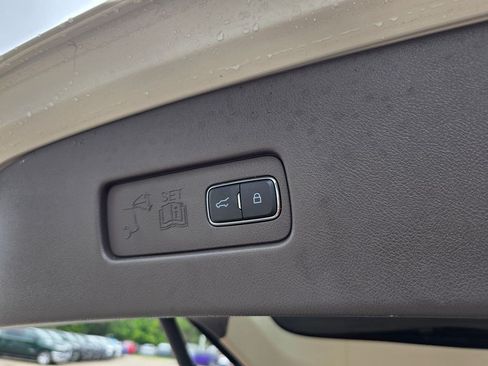 Used 2020 Lincoln Aviator Grand Touring w/ Equipment Group 301A AWD/4WD image 46