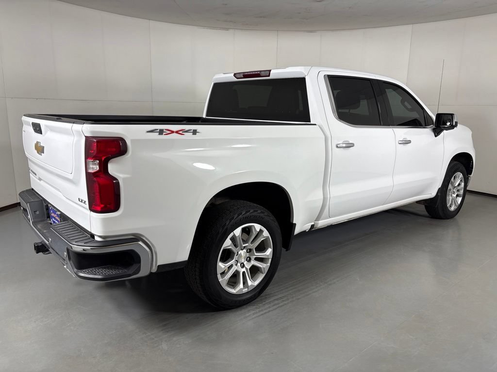 Used 2023 Chevrolet Silverado 1500 LTZ AWD/4WD image 10