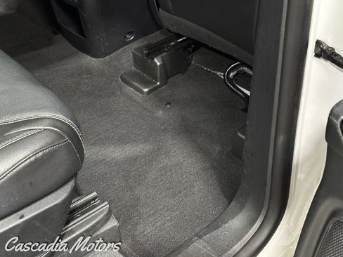 Used 2021 Ford Explorer ST w/ Equipment Group 401A AWD/4WD image 30