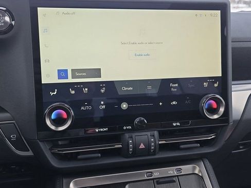 Certified 2024 Lexus GX 550 w/ Cold Area Package image 22