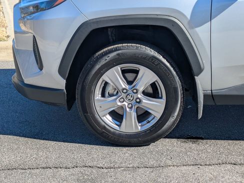 Used 2024 Toyota RAV4 XLE w/ Convenience Package image 33