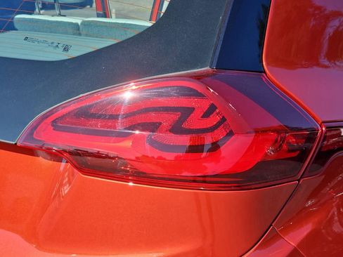 Used 2021 Chevrolet Bolt Premier w/ Infotainment Package image 38