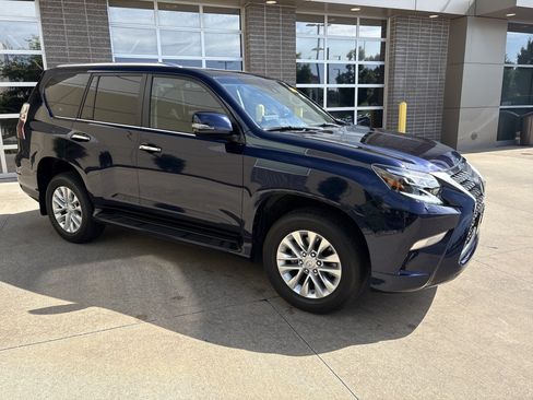 Used 2022 Lexus GX 460 Premium w/ Premium Package AWD/4WD image 23