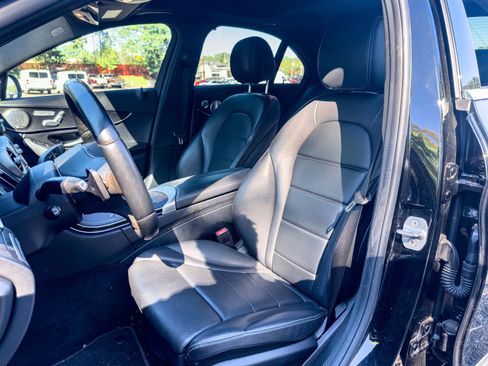 Used 2021 Mercedes-Benz C 300 C 300 image 13