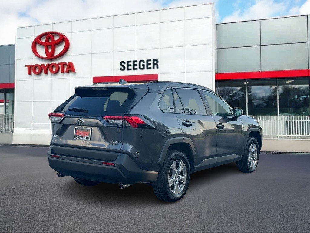 Certified 2025 Toyota RAV4 XLE AWD/4WD image 3