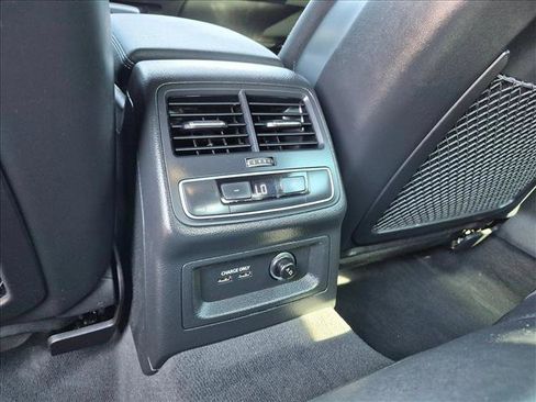 Used 2022 Audi S4 Premium Plus w/ Premium Plus Package AWD/4WD image 18