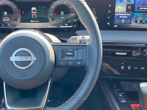 New 2025 Nissan Kicks SR image 21