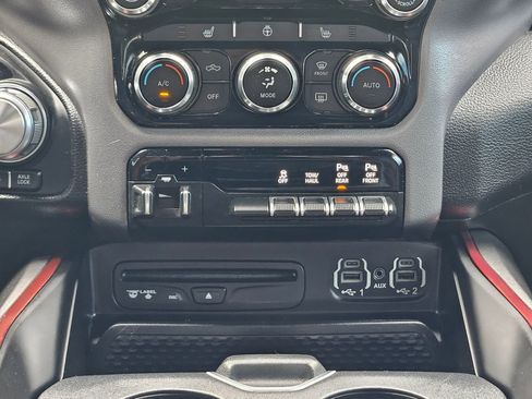 Used 2019 RAM 1500 Rebel w/ Rebel Level 2 Equipment Group AWD/4WD image 13