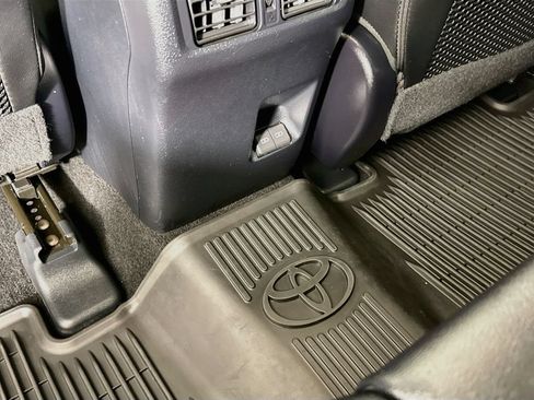 Certified 2023 Toyota 4Runner TRD Off-Road Premium w/ Moonroof Package AWD/4WD image 27