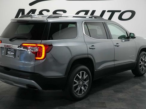 Used 2023 GMC Acadia SLT FWD image 4