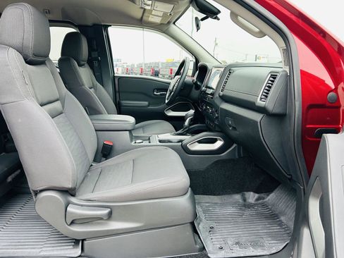 Used 2022 Nissan Frontier SV image 30