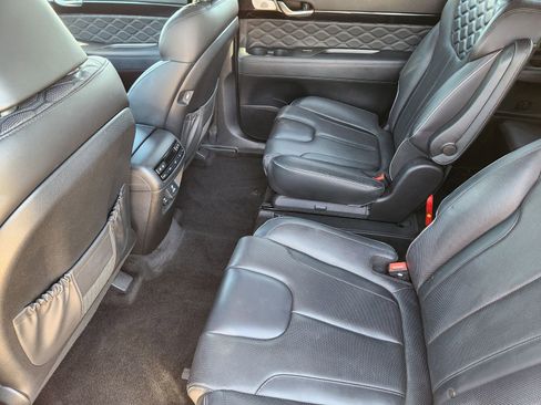 Used 2021 Hyundai Palisade Calligraphy w/ Cargo Package image 39