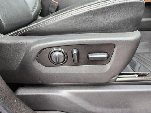 Used 2021 Chevrolet Silverado 2500 High Country w/ Z71 Off-Road Package image 56