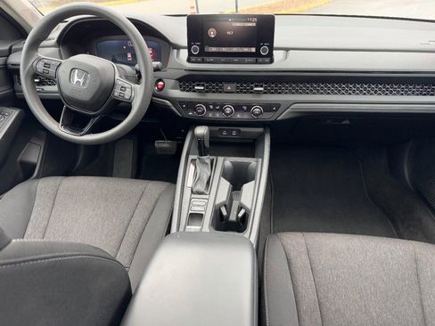 Used 2024 Honda Accord EX image 13