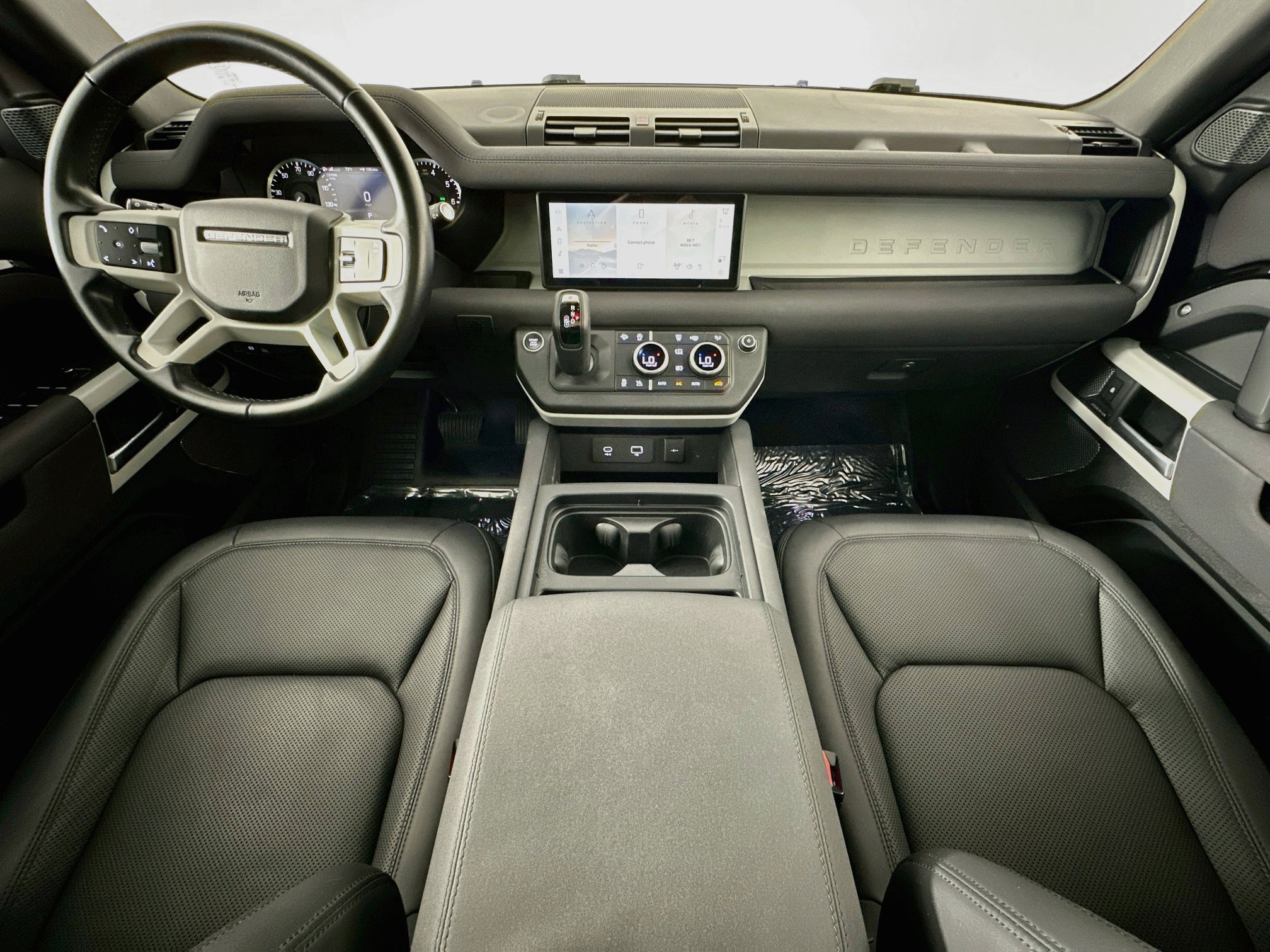 Certified 2023 Land Rover Defender 110 S AWD/4WD image 22