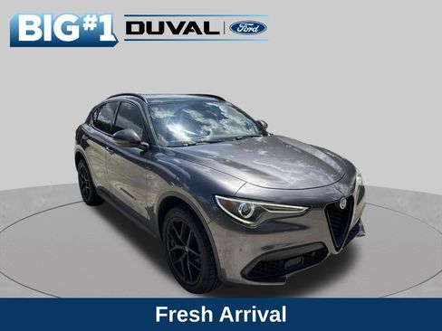 Used 2019 Alfa Romeo Stelvio Ti Sport w/ Quick Order Package 22S Sport AWD/4WD image 1